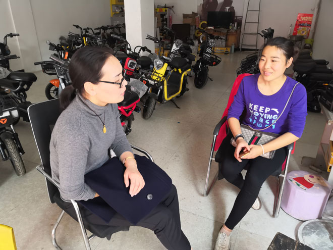 中心小学教师开展家访活动.jpg