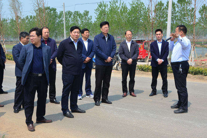B90_2348_爱奇艺.jpg B90_2348_爱奇艺.jpg