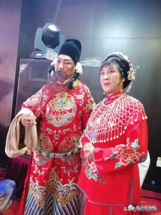 吃遍临沂：泰盛金汤一号广场烧烤龙虾节即将震撼来袭