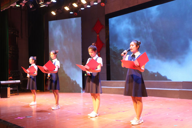 七一表彰文艺汇演-062---复件.jpg