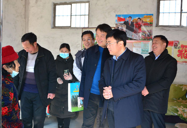 B90_0035_爱奇艺.jpg