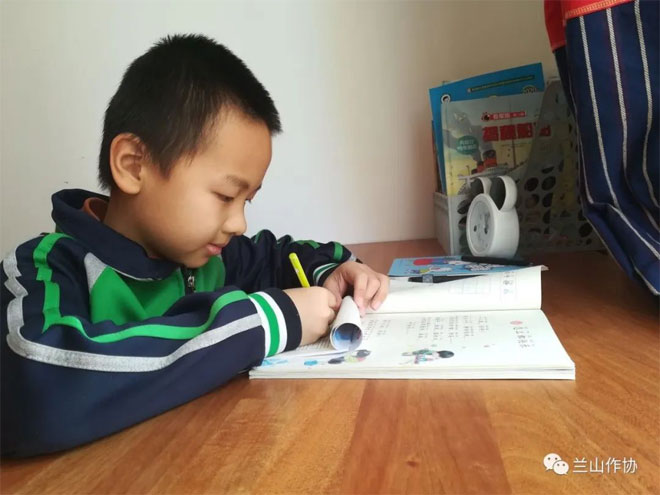 柳青苑小学抗击疫情征文比赛一等奖作品586.jpg
