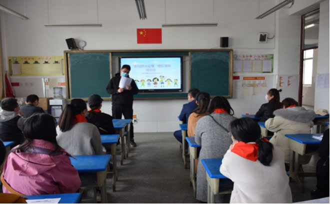 白沙埠小学东校区开展疫情防控演练活动201.jpg