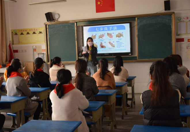 白沙埠小学东校区开展疫情防控演练活动458.jpg