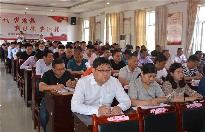 B90_4158.jpg B90_4158.jpg