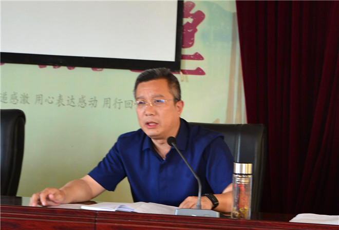 B90_4084_爱奇艺.jpg