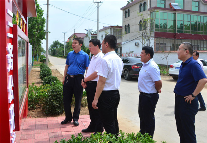 B90_4284_爱奇艺.jpg