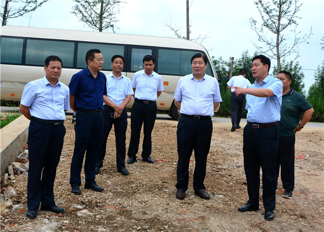 B90_5531_爱奇艺.jpg