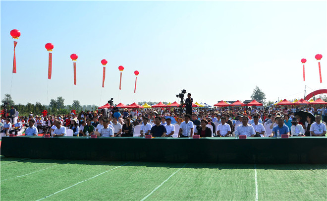 B90_7917_爱奇艺.jpg B90_7917_爱奇艺.jpg