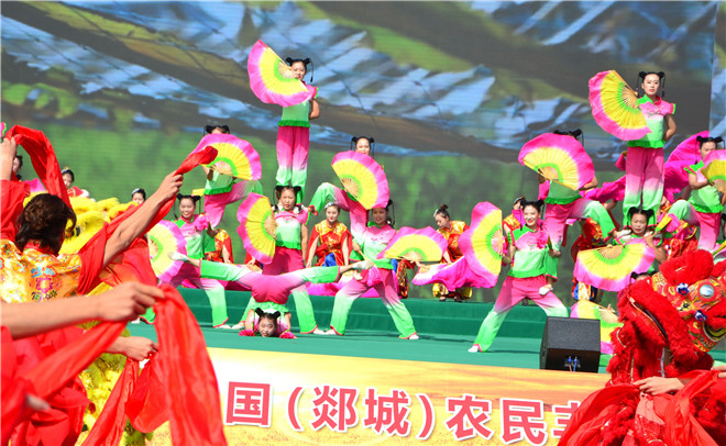 B90_7944.jpg B90_7944.jpg