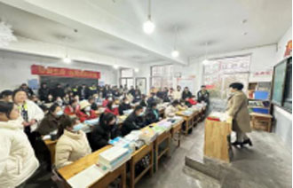 沂水县院东头镇初级中学召开“全环境立德树人”家校共育会569.jpg 沂水县院东头镇初级中学召开“全环境立德树人”家校共育会569.jpg