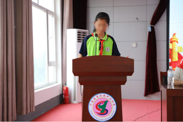 沂南县举行2023年庆祝“六一”儿童节暨“慈善送清凉”儿童关爱活动启动仪式420.jpg
